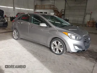 2013 Hyundai Elantra GT with VIN KMHD35LE8DU023579, listed as a IAAI auction lot 41723222 with 121,790 mi miles. Bid and sale history available at carsss.com. Image 1.