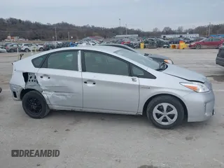 2015 Toyota Prius Four with VIN JTDKN3DU8F0431901, listed as a IAAI auction lot 41718402 with 130,169 mi miles. Bid and sale history available at carsss.com. Image 14.