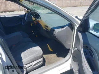 1998 Mercury Sable GS with VIN 1MEFM50U5WG604639, listed as a IAAI auction lot 42206848 with 1,722,258 mi miles and . Bid and sale history available at DreamBid. Image 5.