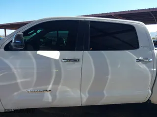 2008 Toyota Tundra 4WD Truck LTD with VIN 5TFDV58178X043007, listed as a IAAI auction lot 41306550 with 209,127 mi miles. Bid and sale history available at carsss.com. Image 14.
