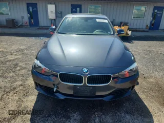 2013 BMW 3 Series 320i xDrive with VIN WBA3C3C51DF980707, listed as a Copart auction lot 63655825 with 148,487 mi miles and Clean title. Bid and sale history available at DreamBid. Image 5.