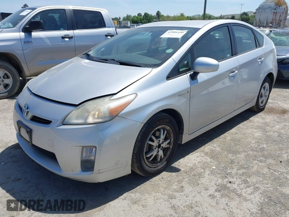 2010 Toyota Prius II with VIN JTDKN3DU1A1094572, listed as a IAAI auction lot 42089100 with 249,980 mi miles. Bid and sale history available at carsss.com. Image 2.
