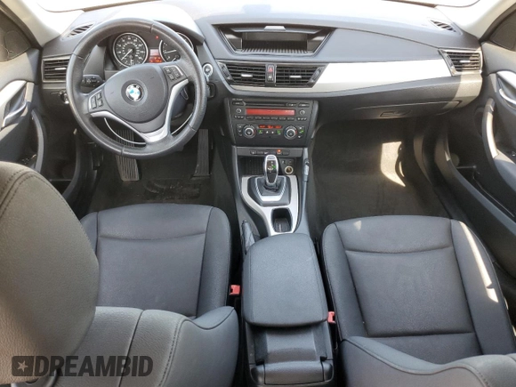 2014 BMW X1 sDrive28i z VIN WBAVM1C51EVW49045, wystawiony jako Copart lot #59548915 z przebiegiem 140 853 mil mil oraz Czysty tytuł • Clean title. Historia ofert i sprzedaży dostępna na DreamBid. Obrazek 8.