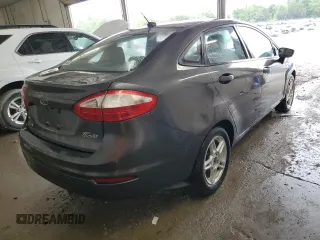 2019 Ford Fiesta SE z VIN 3FADP4BJ2KM117840, wystawiony jako Copart lot #56603685 z przebiegiem 49 515 mil mil oraz Szkoda całkowita • Salvage title. Historia ofert i sprzedaży dostępna na DreamBid. Obrazek 3.