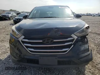 2018 Hyundai Tucson SE z VIN KM8J2CA40JU639194, wystawiony jako Copart lot #55076005 z przebiegiem 123 134 mil mil oraz Czysty tytuł • Clean title. Historia ofert i sprzedaży dostępna na DreamBid. Obrazek 5.