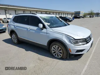 2018 Volkswagen Tiguan SEL z VIN 3VV3B7AXXJM214182, wystawiony jako Copart lot #53783515 z przebiegiem 117 466 mil mil oraz Szkoda całkowita • Salvage title. Historia ofert i sprzedaży dostępna na DreamBid. Obrazek 4.