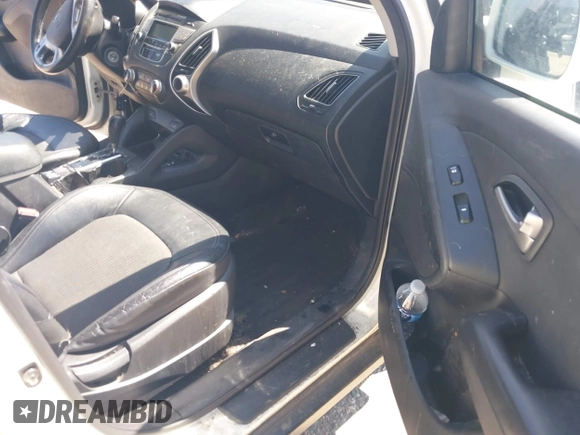 2011 Hyundai Tucson Limited with VIN KM8JUCAC0BU206509, listed as a IAAI auction lot 42034266 with 185,989 mi miles and . Bid and sale history available at DreamBid. Image 5.