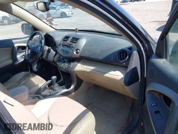 2010 Toyota RAV4 Limited с VIN JTMDK4DV2AD012802, выставлен на аукционе IAAI как лот 42562662 с пробегом 283 501 миль миль и . История ставок и продаж доступна на DreamBid. Изображение 5.