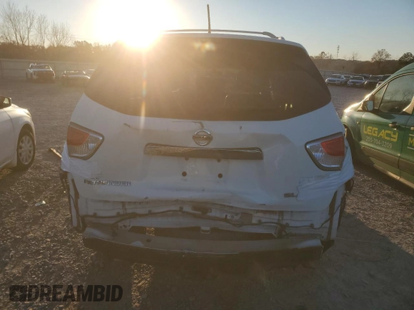 2016 Nissan Pathfinder Platinum with VIN 5N1AR2MN6GC642383, listed as a Copart auction lot 82894194 with 129,000 mi miles and Salvage Title. Bid and sale history available at carsss.com. Image 6.