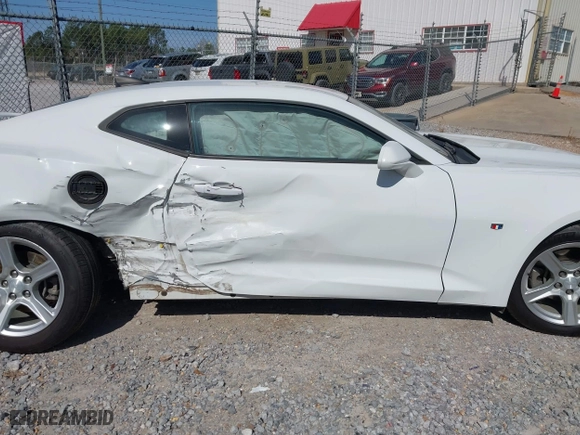 2019 Chevrolet Camaro 1LT with VIN 1G1FB1RS7K0108884, listed as a IAAI auction lot 41717182 with 45,820 mi miles. Bid and sale history available at carsss.com. Image 13.