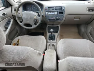1997 Honda Civic с VIN JHMEJ8544VS002051, выставлен на аукционе Copart как лот 58399195 с пробегом 239 283 миль миль и Списание • Salvage title. История ставок и продаж доступна на DreamBid. Изображение 8.
