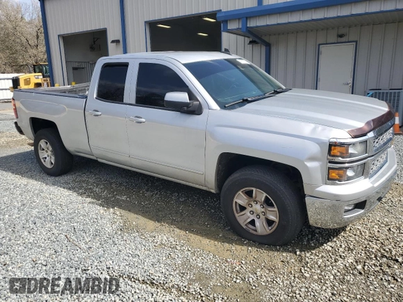 2015 Chevrolet Silverado 1500 LT with VIN 1GCRCREH9FZ180892, listed as a Copart auction lot 47657095 with 164,936 mi miles and Salvage Title. Bid and sale history available at carsss.com. Image 4.