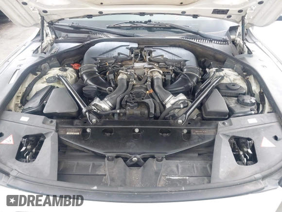 2011 BMW 7 Series 750i with VIN WBAKA8C56BCY37281, listed as a IAAI auction lot 42637801 with 122,263 mi miles and . Bid and sale history available at DreamBid. Image 10.