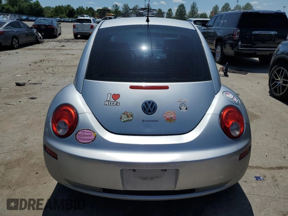 2008 Volkswagen Beetle S with VIN 3VWPW31C58M502208, listed as a Copart auction lot 61663455 with 93,982 mi miles and Salvage title. Bid and sale history available at DreamBid. Image 6.