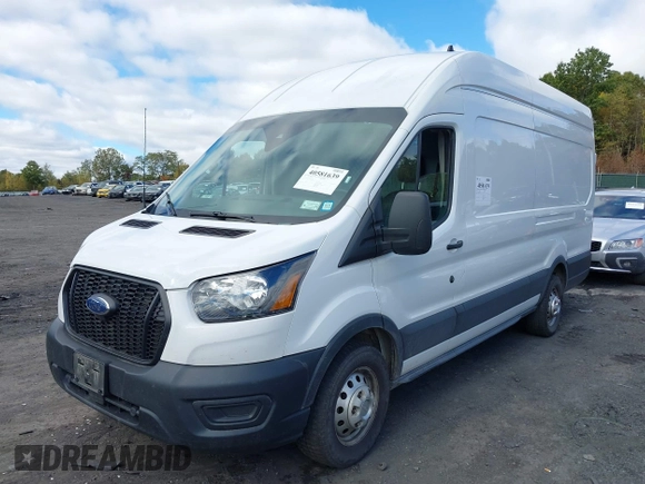 2022 Ford Transit Cargo with VIN 1FTBR3U85NKA64529, listed as a IAAI auction lot 40581639 with 70,680 mi miles and . Bid and sale history available at DreamBid. Image 17.