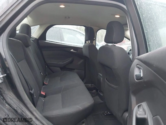 2018 Ford Focus SE with VIN 1FADP3F22JL204604, listed as a IAAI auction lot 41918490 with 258,162 mi miles. Bid and sale history available at carsss.com. Image 8.