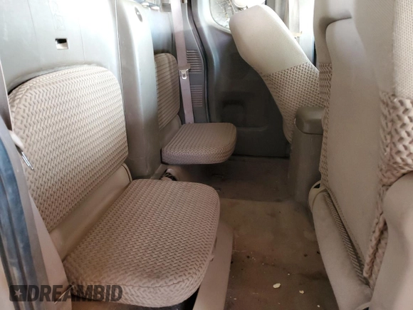 2005 Nissan Frontier SE with VIN 1N6AD06W35C413666, listed as a Copart auction lot 44690265 with 230,580 mi miles and Clean title. Bid and sale history available at DreamBid. Image 10.