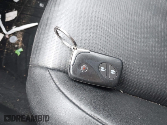 2011 Lexus CT 200h with VIN JTHKD5BH5B2008176, listed as a IAAI auction lot 42463804 with 184,786 mi miles and . Bid and sale history available at DreamBid. Image 11.