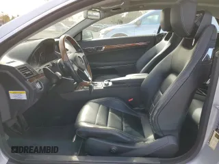 2013 Mercedes-Benz E 350 with VIN WDDKJ5KB7DF190650, listed as a Copart auction lot 42246695 with 194,786 mi miles and Salvage title. Bid and sale history available at DreamBid. Image 7.