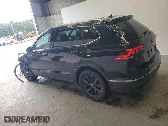 2024 Volkswagen Tiguan SE with VIN 3VV3B7AX8RM129627, listed as a Copart auction lot 59883085 with 16,944 mi miles and Salvage title. Bid and sale history available at DreamBid. Image 2.
