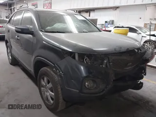 2011 Kia Sorento LX with VIN 5XYKT4A18BG167038, listed as a IAAI auction lot 41625650 with 238,628 mi miles. Bid and sale history available at carsss.com. Image 1.