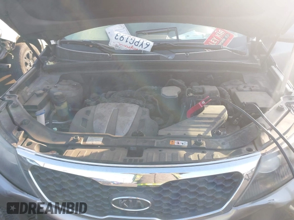 2013 Kia Sorento LX with VIN 5XYKT4A28DG394676, listed as a IAAI auction lot 41409435 with 167,003 mi miles. Bid and sale history available at carsss.com. Image 10.