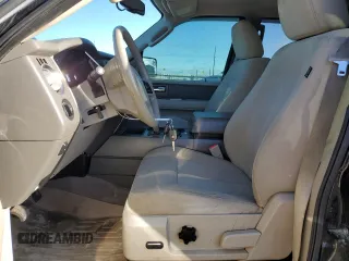 2012 Ford Expedition XLT z VIN 1FMJU1J54CEF49213, wystawiony jako Copart lot #52355995 z przebiegiem 191 849 mil mil oraz Czysty tytuł • Clean title. Historia ofert i sprzedaży dostępna na DreamBid. Obrazek 7.