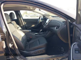 2024 Chevrolet Malibu LT with VIN 1G1ZE5ST3RF118009, listed as a IAAI auction lot 42071967 with Not Provided miles and . Bid and sale history available at DreamBid. Image 5.