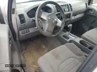 2013 Nissan Frontier S z VIN 1N6BD0CT7DN754442, wystawiony jako Copart lot #50832035 z przebiegiem 145 082 mil mil oraz Czysty tytuł • Clean title. Historia ofert i sprzedaży dostępna na DreamBid. Obrazek 8.