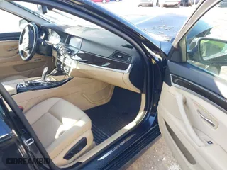 2015 BMW 5 Series 528i xDrive with VIN WBA5A7C58FD620614, listed as a IAAI auction lot 41496488 with 89,238 mi miles. Bid and sale history available at carsss.com. Image 5.