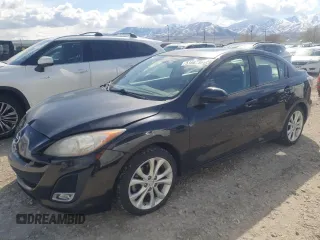 2011 Mazda 3 S Grand Touring z VIN JM1BL1W54B1413559, wystawiony jako Copart lot #51667305 z przebiegiem 134 703 mil mil oraz Szkoda całkowita • Salvage title. Historia ofert i sprzedaży dostępna na DreamBid. Obrazek 1.