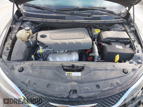 2015 Chrysler 200 Limited with VIN 1C3CCCABXFN528411, listed as a IAAI auction lot 41823474 with 53,925 mi miles. Bid and sale history available at carsss.com. Image 10.