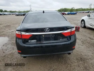 2014 Lexus ES 330 z VIN JTHBK1GG3E2096275, wystawiony jako Copart lot #55400085 z przebiegiem 85 288 mil mil oraz Szkoda całkowita • Salvage title. Historia ofert i sprzedaży dostępna na DreamBid. Obrazek 6.