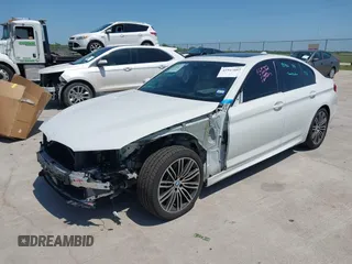 2019 BMW 5 Series 540i z VIN WBAJE5C56KWW20469, wystawiony jako IAAI lot #41947055 z przebiegiem 68 990 mil mil oraz . Historia ofert i sprzedaży dostępna na DreamBid. Obrazek 17.