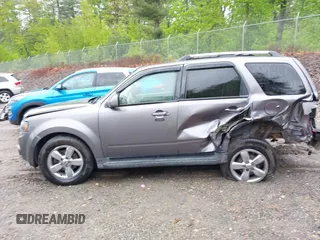2010 Ford Escape Limited z VIN 1FMCU9EGXAKA70120, wystawiony jako IAAI lot #42330489 z przebiegiem 179 604 mil mil oraz . Historia ofert i sprzedaży dostępna na DreamBid. Obrazek 14.
