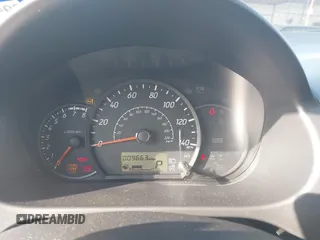 2024 Mitsubishi Mirage ES z VIN ML32AUHJ2RH019158, wystawiony jako IAAI lot #42496751 z przebiegiem 9 663 mil mil oraz . Historia ofert i sprzedaży dostępna na DreamBid. Obrazek 7.