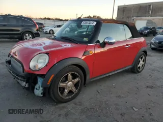 2009 MINI Convertible z VIN WMWMR33549TU95165, wystawiony jako Copart lot #83523024 z przebiegiem 66 912 mil mil oraz Szkoda całkowita • Salvage title. Historia ofert i sprzedaży dostępna na DreamBid. Obrazek 1.