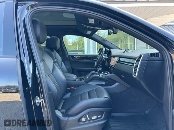 2021 Porsche Cayenne with VIN WP1BA2AY1MDA41949, listed as a IAAI auction lot 42738461 with 109,343 mi miles and . Bid and sale history available at DreamBid. Image 5.