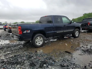 2006 Chevrolet Silverado 1500 LS with VIN 1GCEK19V26E183952, listed as a Copart auction lot 56949015 with 173,934 mi miles and Clean Title. Bid and sale history available at DreamBid. Image 3.