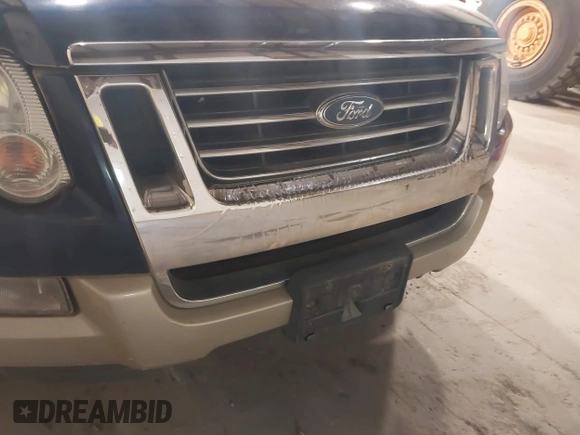 2008 Ford Explorer Eddie Bauer with VIN 1FMEU74E58UA23945, listed as a IAAI auction lot 42414718 with 154,366 mi miles and . Bid and sale history available at DreamBid. Image 6.