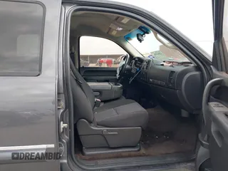 2010 Chevrolet Silverado 1500 LT with VIN 3GCRCSE03AG197651, listed as a IAAI auction lot 42053205 with 175,012 mi miles and . Bid and sale history available at DreamBid. Image 5.