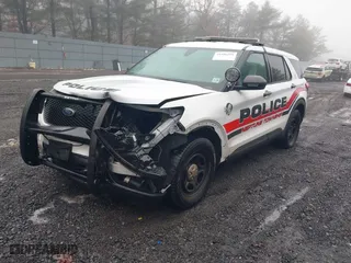 2021 Ford Police Interceptor Utility with VIN 1FM5K8AB7MGA73082, listed as a IAAI auction lot 41506291 with 84,331 mi miles. Bid and sale history available at carsss.com. Image 17.