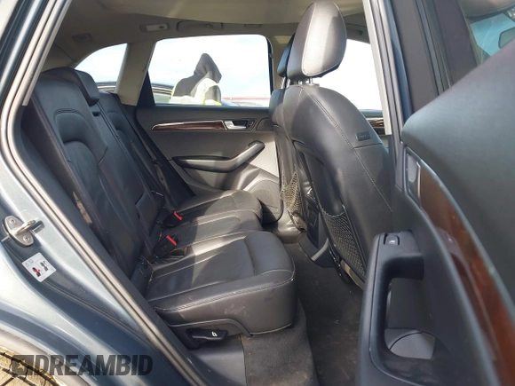 2009 Audi Q5 Premium Plus z VIN WA1KK78RX9A040361, wystawiony jako IAAI lot #41864443 z przebiegiem 81 290 mil mil oraz . Historia ofert i sprzedaży dostępna na DreamBid. Obrazek 8.