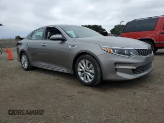 2016 Kia Optima EX with VIN 5XXGU4L32GG088462, listed as a Copart auction lot 85498164 with 35,611 mi miles and Salvage Title. Bid and sale history available at carsss.com. Image 4.