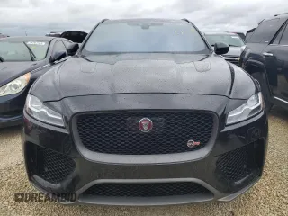 2020 Jaguar F-Pace SVR with VIN SADCZ2EE5LA660248, listed as a Copart auction lot 74197214 with 37,381 mi miles and Non Repairable. Bid and sale history available at DreamBid. Image 5.