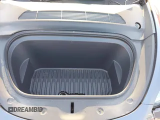 2022 Tesla Model Y Long Range z VIN 7SAYGDEE4NF522698, wystawiony jako IAAI lot #41287885 z przebiegiem 82 306 mil mil oraz . Historia ofert i sprzedaży dostępna na DreamBid. Obrazek 10.