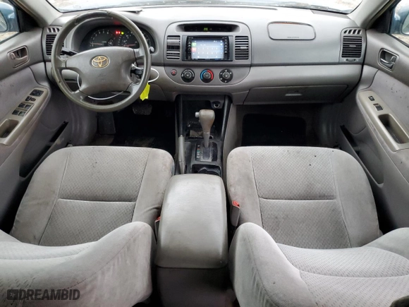 2004 Toyota Camry LE with VIN 4T1BE32KX4U876708, listed as a Copart auction lot 42936675 with 279,881 mi miles and Clean Title. Bid and sale history available at carsss.com. Image 8.