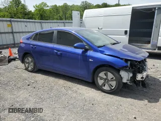2020 Hyundai Ioniq Blue с VIN KMHC65LC6LU186070, выставлен на аукционе Copart как лот 57393055 с пробегом 102 280 миль миль и Списание • Salvage title. История ставок и продаж доступна на DreamBid. Изображение 4.