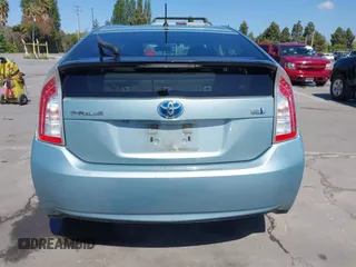 2015 Toyota Prius Four with VIN JTDKN3DU2F1933037, listed as a IAAI auction lot 42140908 with 85,032 mi miles. Bid and sale history available at carsss.com. Image 17.