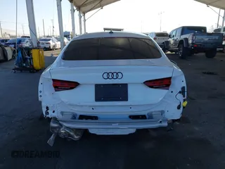 2023 Audi A5 Sportback Premium z VIN WAUABCF5XPA056452, wystawiony jako IAAI lot #41644537 z przebiegiem 14 918 mil mil oraz . Historia ofert i sprzedaży dostępna na DreamBid. Obrazek 17.